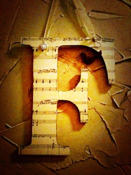 image from http://theresalargusa.typepad.com/.a/6a01348084d007970c0147e0174534970b-pi