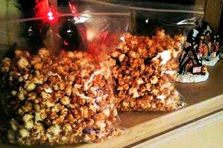 Caramel corn
