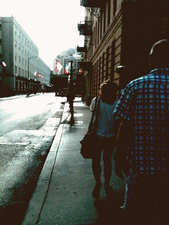 image from http://theresalargusa.typepad.com/.a/6a01348084d007970c01538f9fe37b970b-pi