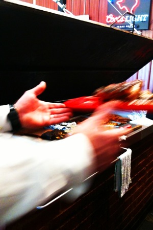 image from http://theresalargusa.typepad.com/.a/6a01348084d007970c016765958217970b-pi