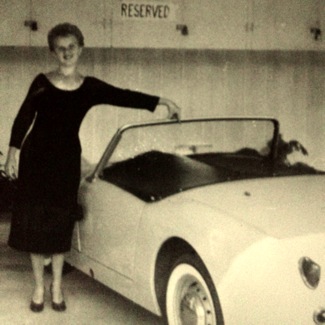 image from http://theresalargusa.typepad.com/.a/6a01348084d007970c019aff7e992c970d-pi